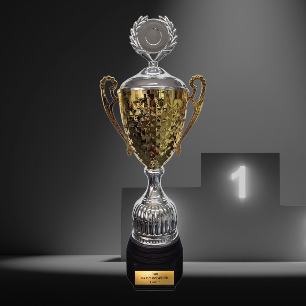 EBERiX · Athena oder Ares Wanderpokal · Wanderpokal mit Gravur · Eleganter Metallpokal mit Deckel & Holzsockel · 46 cm Höhe · Inkl. Gravurschild · personalisierbar
