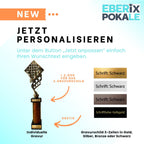 eberix · Schach Pokal · mit Wunschgravur · Trophäe mit Figuren & Brett Motiv · Siegerpokal für Schachturnier, Vereinsmeisterschaft, Denksport-Wettbewerb · personalisierbar ·