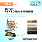 XS Pokal Segelboot 10 cm - Maritime Trophäe mit Gravur & Steuerrad