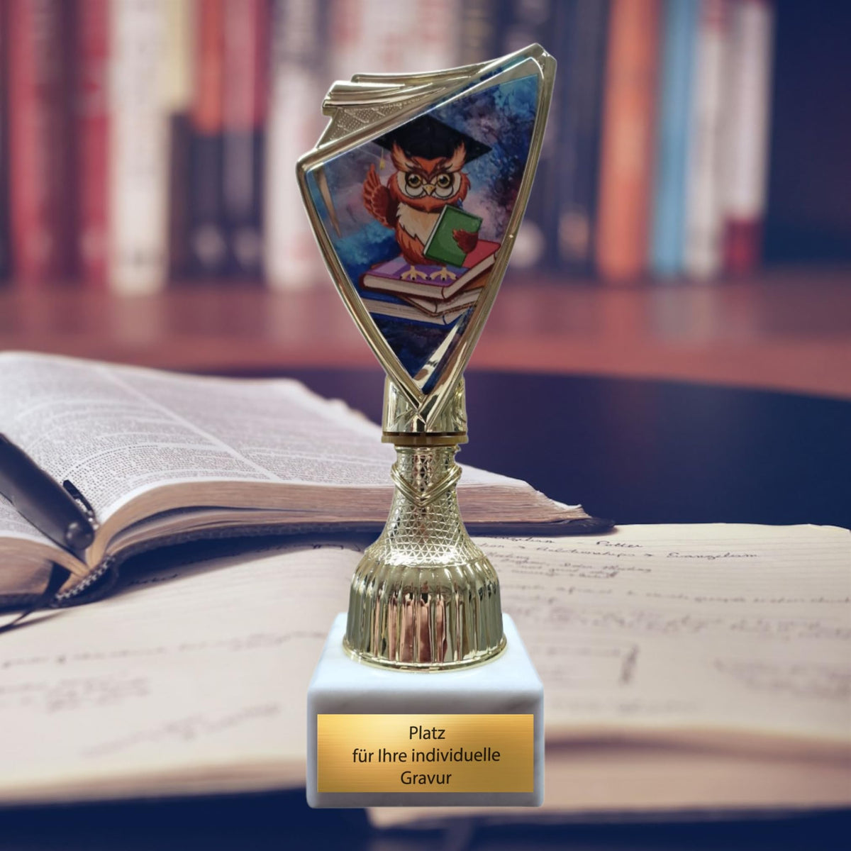 Eberix Eulen Pokal 18,5cm - Trophäe mit Gravur, Marmorsockel & 2D-Motiv