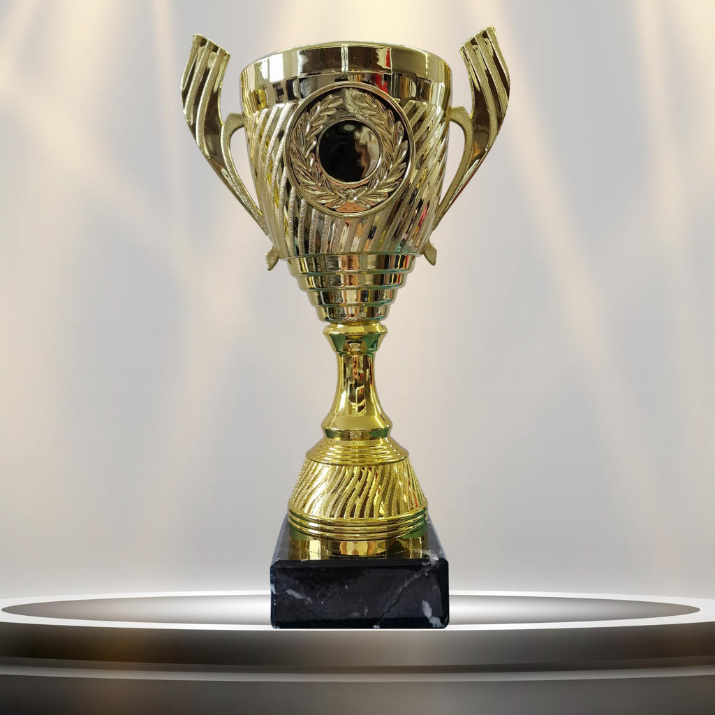 Henkelpokal Gold 26,5cm | Ehrenpokal | Wunschemblem | Gravur | 550g