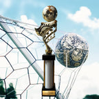 eberix · Fußball Pokal · mit Wunschgravur · Trophäe mit weißer Glanzsäule inkl. Gravur · Siegerpokal für Fußballturnier, Vereinsmeisterschaft, Jugendfußball · personalisierbar ·