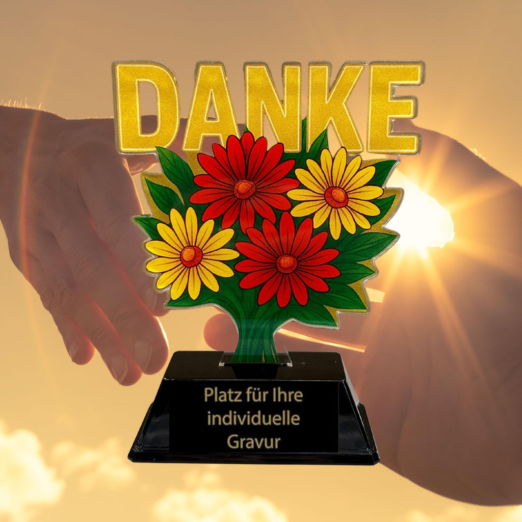 Acryl Pokal Danke Aufsteller 15 cm - Trophaee mit Gravurschild & Award